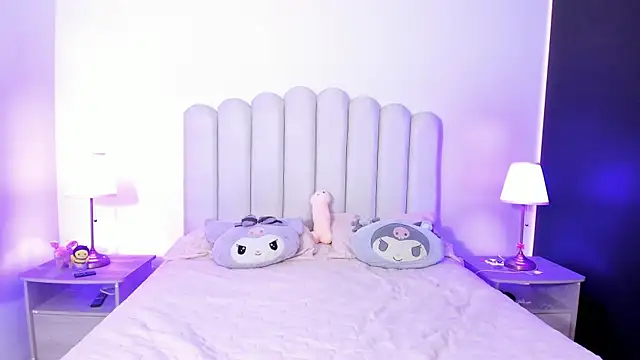 Snapshot of SofieBunnie chatting on November 7, 10:10 pm SofieBunnie online show from November 7, 10:10 pm