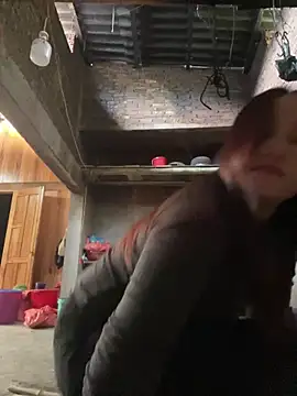 phungtiti online show from March 10, 9:14 am