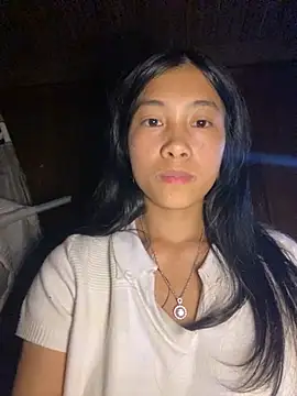 EmLy02 online show from November 9, 12:25 pm