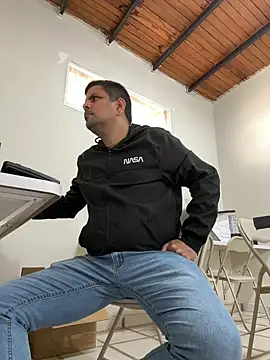 Diabloproducciones online show from April 22, 1:34 pm