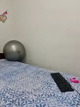 Nina vallon online show from October 4, 10:35 am