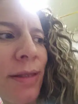 Nina vallon online show from December 5, 3:20 pm