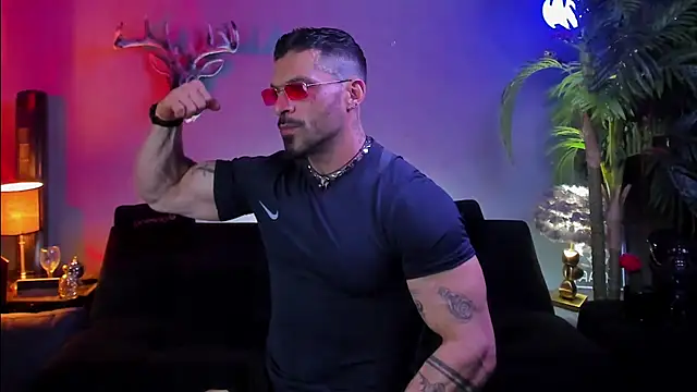 dennis cox1 online show from April 24, 12:18 pm