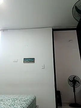 Snapshot of demonicangelic chatting on October 25, 9:42 pm demonicangelic online show from October 25, 9:42 pm