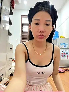 Miumieu online show from November 23, 7:41 am