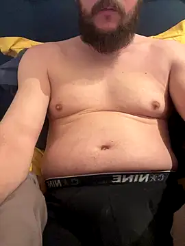 AZOPMOB18999 online show from December 16, 7:30 pm