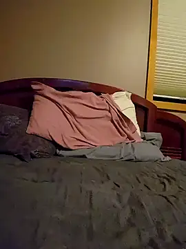 Snapshot of Dillybar41 chatting on October 13, 3:28 am Dillybar41 online show from October 13, 3:28 am