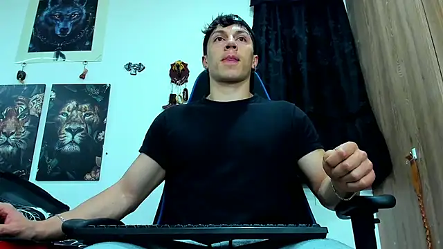 Snapshot of javiersexymann chatting on March 3, 7:06 pm javiersexymann online show from March 3, 7:06 pm