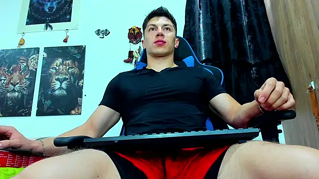 Snapshot of javiersexymann chatting on March 11, 6:19 pm javiersexymann online show from March 11, 6:19 pm