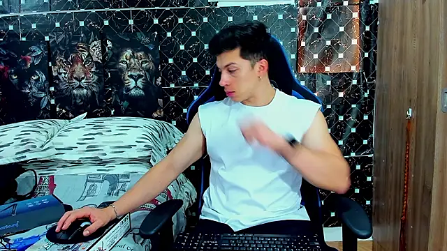 javiersexymann online show from March 3, 6:03 pm