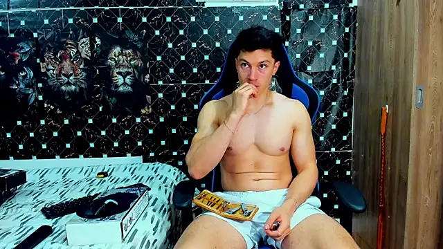 Snapshot of javiersexymann chatting on May 10, 10:59 pm javiersexymann online show from May 10, 10:59 pm
