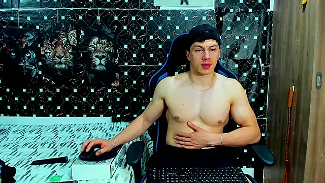 Snapshot of javiersexymann chatting on May 19, 1:56 am javiersexymann online show from May 19, 1:56 am