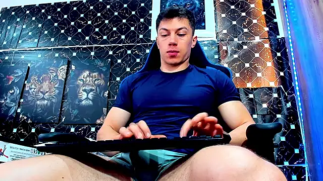 javiersexymann online show from July 23, 7:01 pm