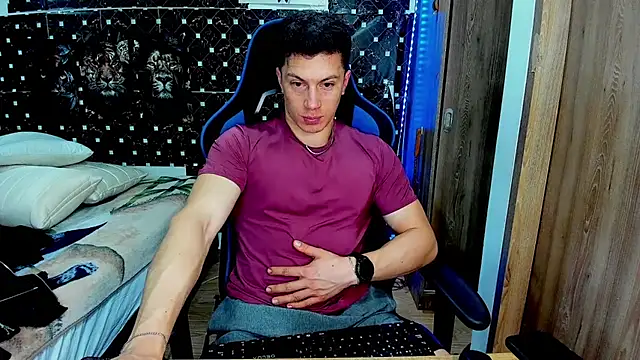 javiersexymann online show from July 28, 4:41 am