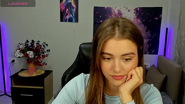 TracySpark online show from September 19, 6:48 am