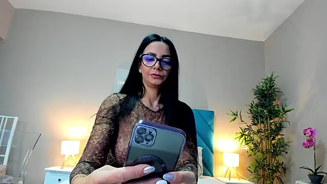 HaileyVice online show from September 22, 6:04 am