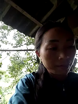 Snapshot of lucybaby00 chatting on September 9, 2:33 am lucybaby00 online show from September 9, 2:33 am