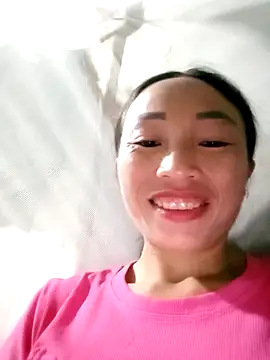 Snapshot of lucybaby00 chatting on September 11, 1:00 pm lucybaby00 online show from September 11, 1:00 pm