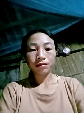 Snapshot of lucybaby00 chatting on September 13, 9:47 pm lucybaby00 online show from September 13, 9:47 pm