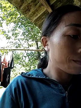 Snapshot of lucybaby00 chatting on September 20, 2:56 am lucybaby00 online show from September 20, 2:56 am