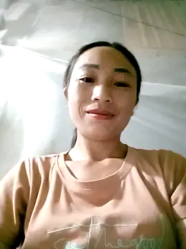 Snapshot of lucybaby00 chatting on September 23, 8:12 pm lucybaby00 online show from September 23, 8:12 pm