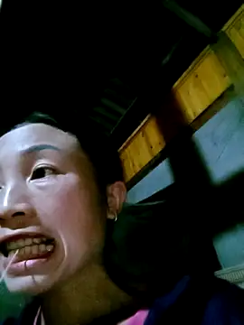 Snapshot of lucybaby00 chatting on October 1, 1:06 pm lucybaby00 online show from October 1, 1:06 pm