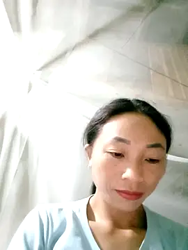 Snapshot of lucybaby00 chatting on October 6, 9:12 pm lucybaby00 online show from October 6, 9:12 pm