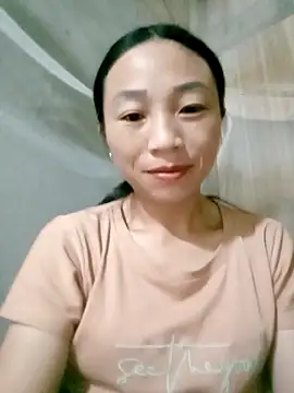 Snapshot of lucybaby00 chatting on October 25, 8:58 pm lucybaby00 online show from October 25, 8:58 pm