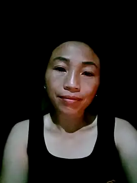 lucybaby00 online show from April 21, 10:34 pm