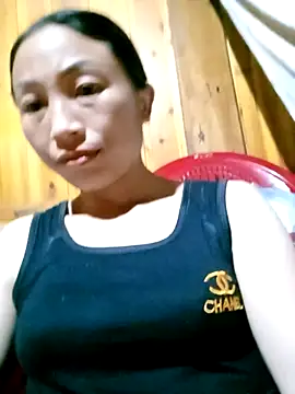 lucybaby00 online show from April 22, 11:45 am