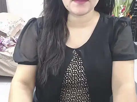 Snapshot of Ridiha_Pari chatting on June 1, 8:32 pm Ridiha Pari online show from June 1, 8:32 pm