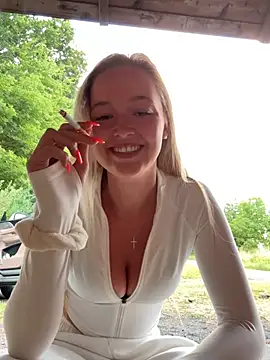 emilypeperoni online show from July 5, 7:21 pm