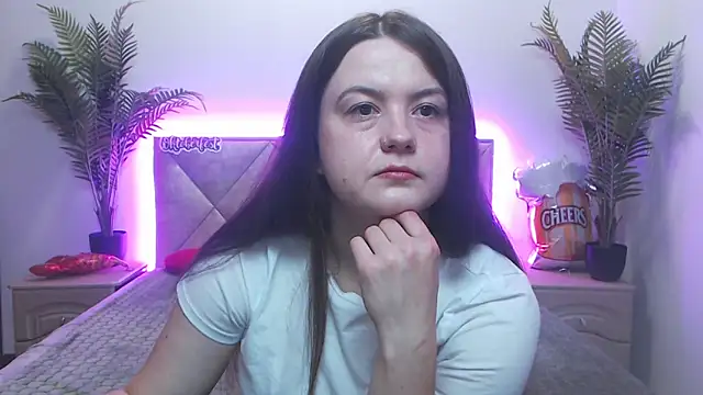 MavkaCute online show from October 5, 6:06 pm