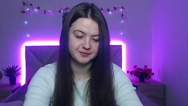 MavkaCute online show from April 24, 6:21 pm