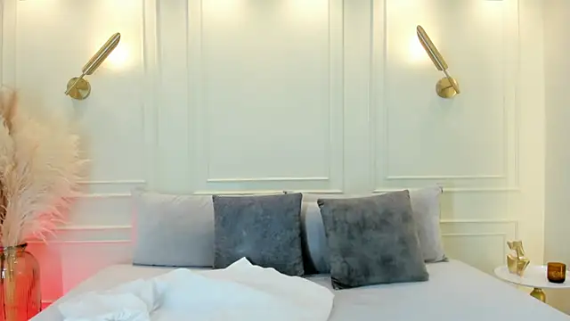 gabysanta  online show from September 21, 2:40 pm