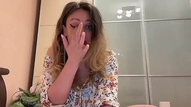 Ange1Alexis online show from September 21, 5:03 pm