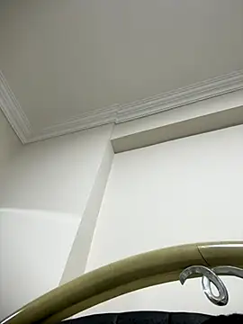 Snapshot of HaltBrand chatting on October 13, 5:51 am HaltBrand online show from October 13, 5:51 am