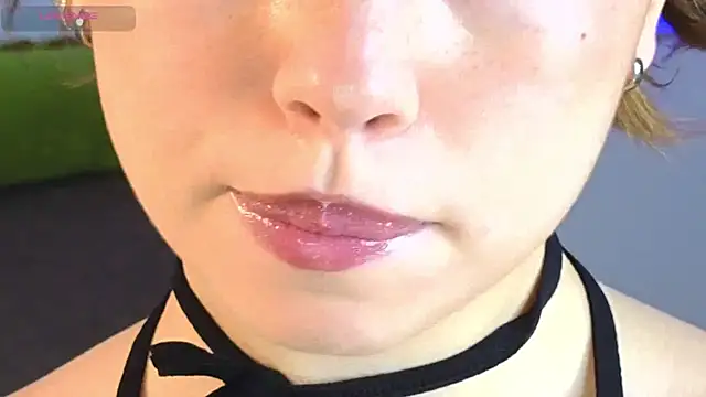 Snapshot of Hanny_babyy chatting on September 27, 10:37 pm Hanny babyy online show from September 27, 10:37 pm