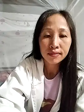 cute love00 online show from November 5, 1:11 pm