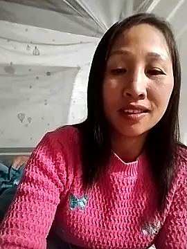 cute love00 online show from December 22, 12:57 pm