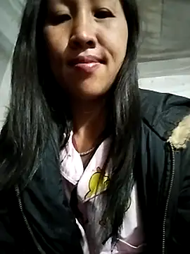 cute love00 online show from January 15, 1:32 am