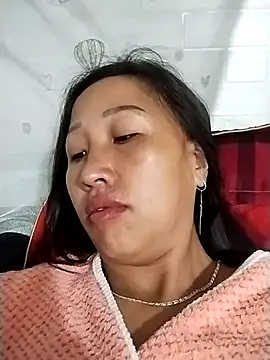 cute love00 online show from February 16, 9:33 pm