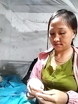 cute love00 online show from February 24, 10:46 am