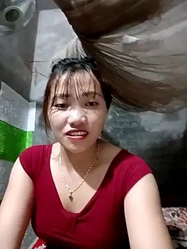 Snapshot of adbosa_00 chatting on October 14, 1:34 pm adbosa 00 online show from October 14, 1:34 pm