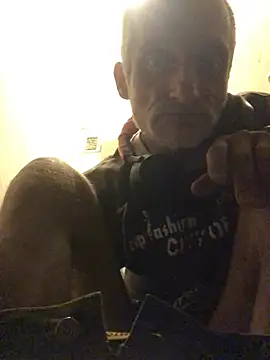 Snapshot of pepis117 chatting on June 6, 1:00 am pepis117 online show from June 6, 1:00 am