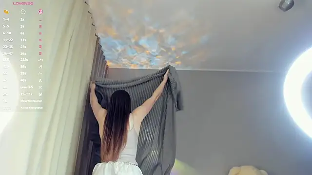 BelleDream online show from December 5, 6:04 pm