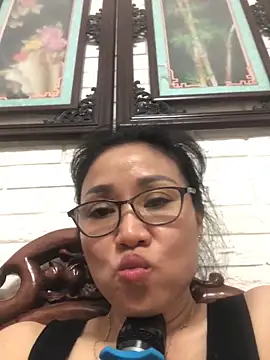 Snapshot of Vitamin_sexy chatting on September 14, 8:46 am Vitamin sexy online show from September 14, 8:46 am