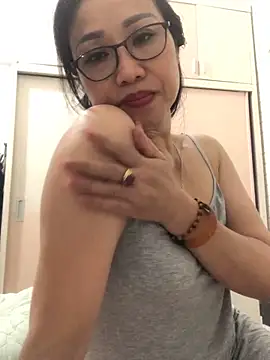 Snapshot of Vitamin_sexy chatting on September 23, 12:52 pm Vitamin sexy online show from September 23, 12:52 pm