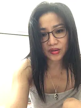 Snapshot of Vitamin_sexy chatting on October 5, 8:23 am Vitamin sexy online show from October 5, 8:23 am