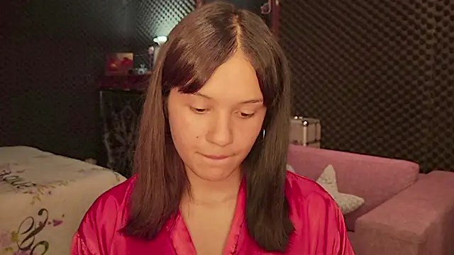 Snapshot of gigifontaine__ chatting on October 3, 11:57 pm gigifontaine   online show from October 3, 11:57 pm